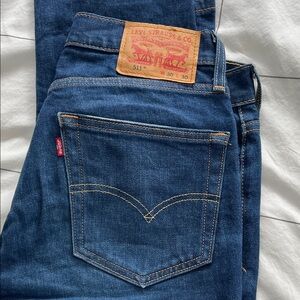 Men’s Levi jeans - W 30 x L 30